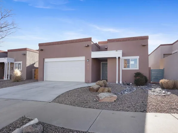 5704 Vulcan Vista Dr NE, Albuquerque, NM 87111