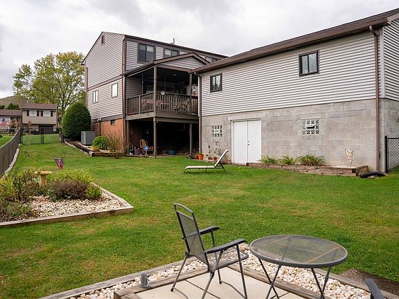3rd image of 201 Quail Dr