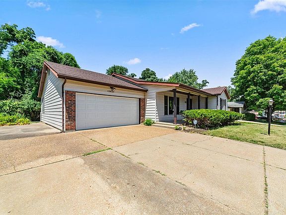 3rd image of 12627 Tremblewood Dr