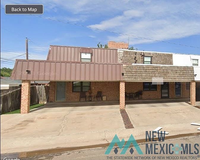 1st image of 3303 N Vista Dr