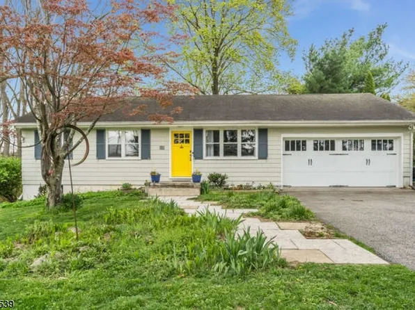 40 Fairview Ave, Clinton Twp., NJ 08809