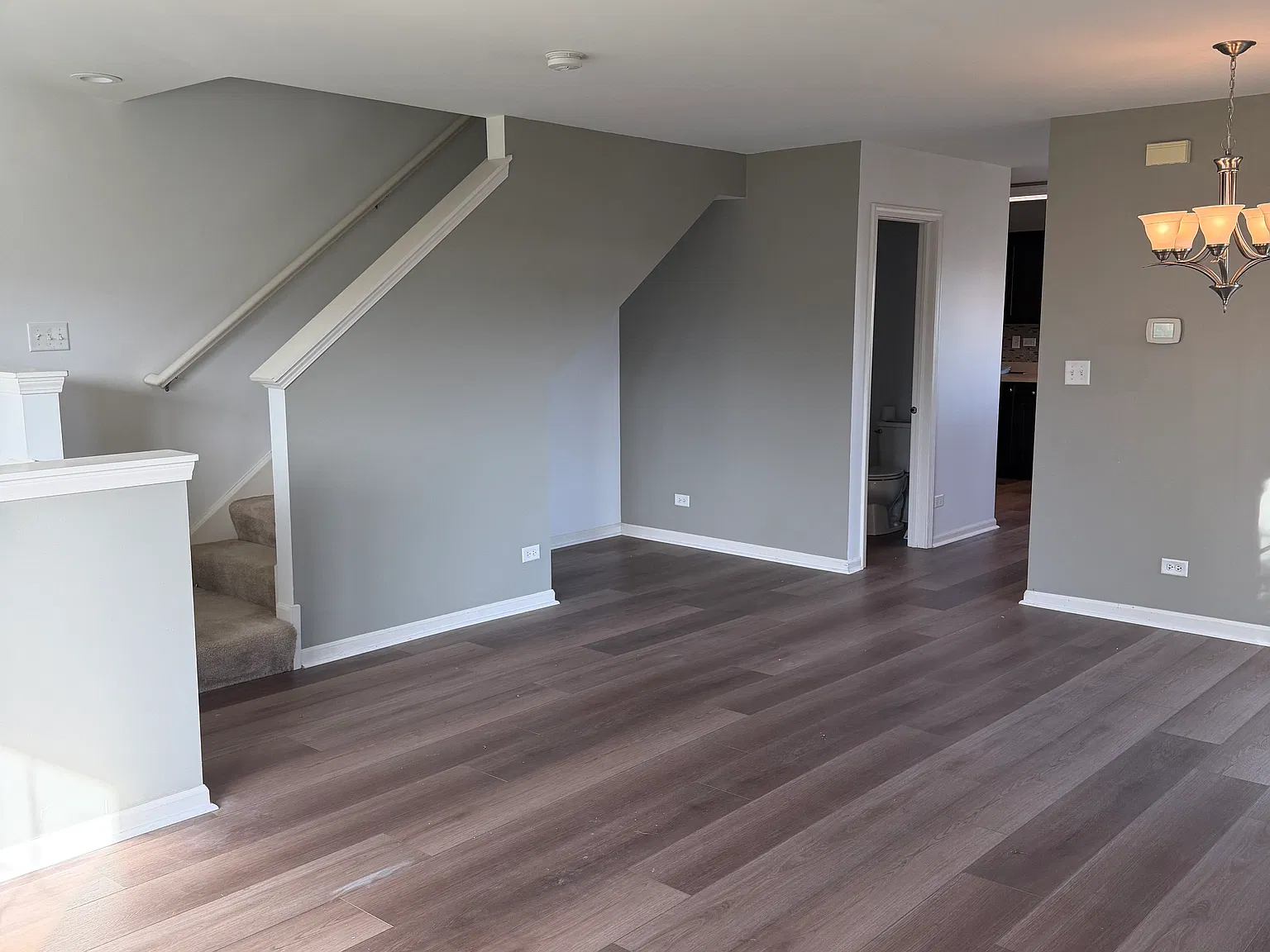 3 bed, 2.5 bath, 1757 sqft, $2,800 — Photo 2
