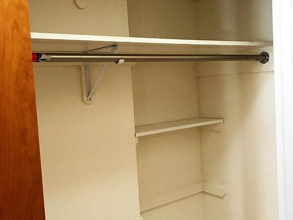 3rd image of 10712 37th Dr APT 1R