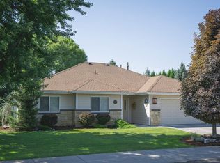 976 Harbor Isle Blvd, Klamath Falls, OR 97601