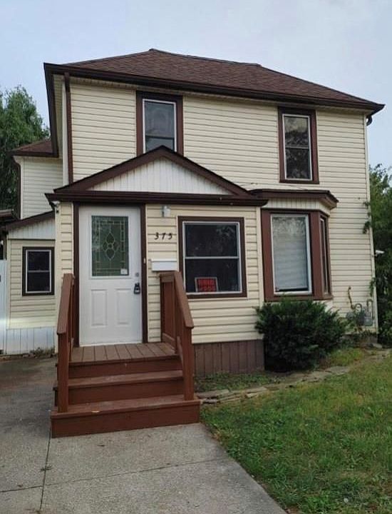 1st image of 375 Tuscarora St