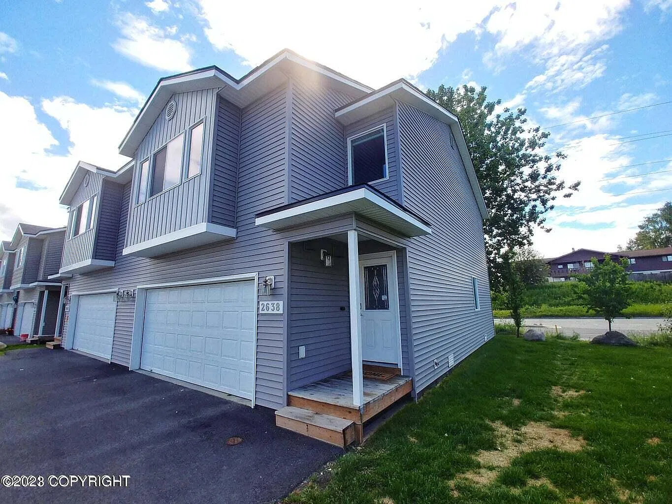 3 bed, 2.5 bath, 1558 sqft, $2,800 — Photo 1