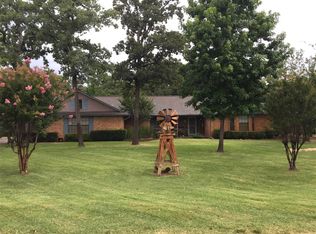 114 Baseline Rd, Aubrey, TX 76227