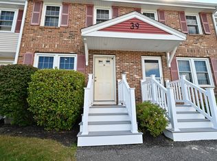 39 Fox Meadow Rd #DD, Leominster, MA 01453