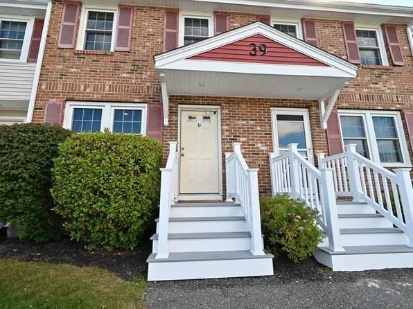 39 Fox Meadow Rd #Dd, Leominster, MA 01453