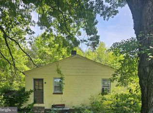 9387 Ladysmith Rd, Ruther Glen, VA 22546