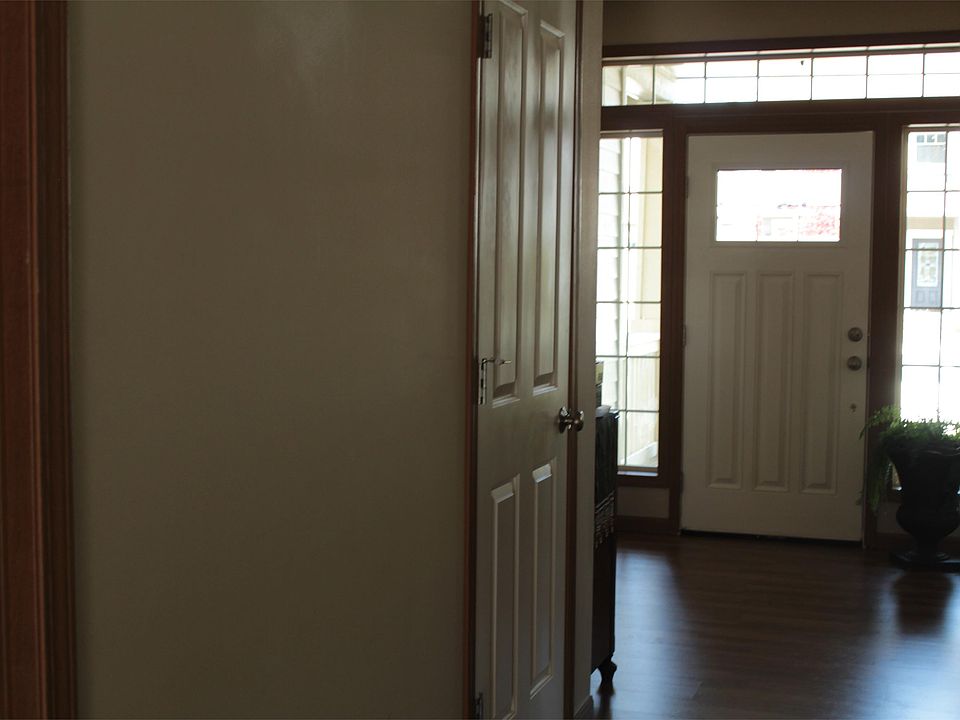 1st image of 18314 121st St E