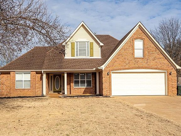 2nd image of 4734 Buckhead Cir