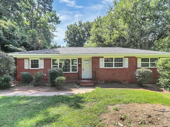 2714 Athens Pl, Charlotte, NC 28205