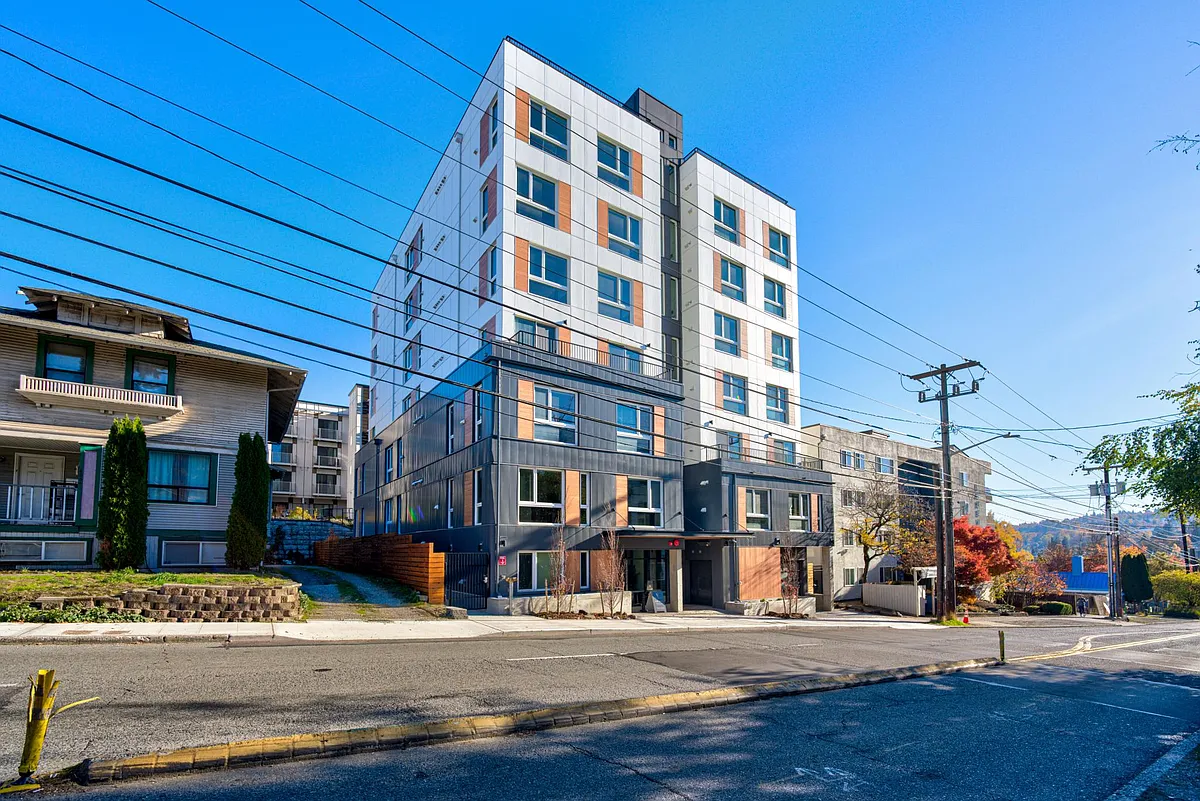 Building Photo - Viola Apartments