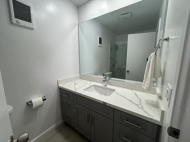 478 Oak Ave — Photo 7