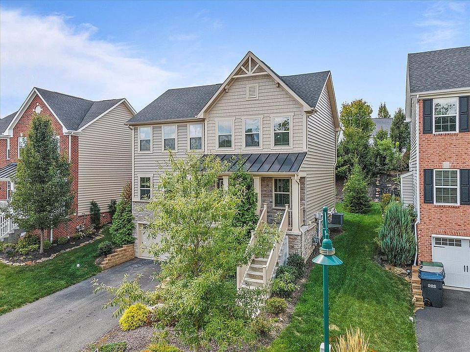 1st image of 118 Hamilton Dr