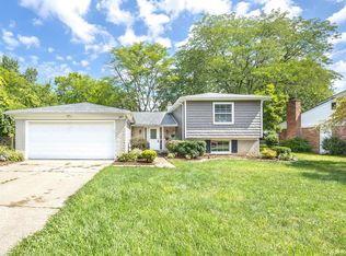 2897 Renfrew St, Ann Arbor, MI 48105