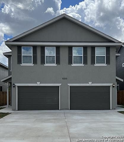 1st image of 10310 W Lynwood Vlg