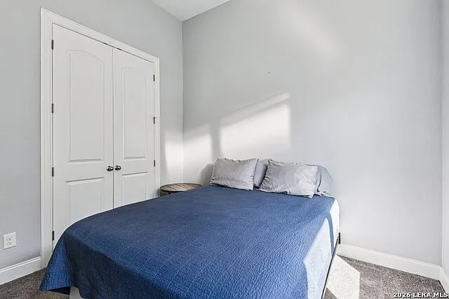 131 Dovetail St — Photo 20