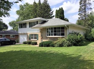 3508 Avondale Dr, Rockford, IL