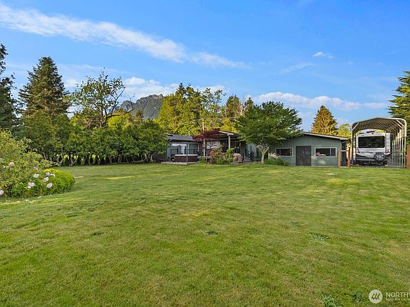 3rd image of 13317 424th Avenue SE