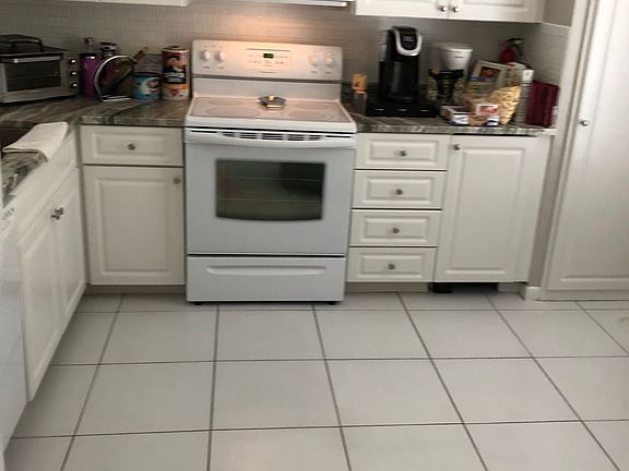 2nd image of 1440 Ocean Dr