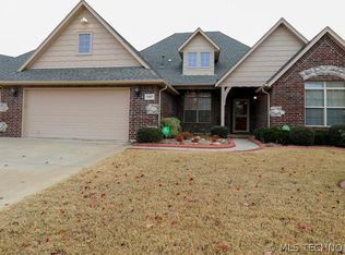11937 S 88th East Ave, Bixby, OK 74008