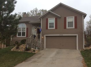 12706 W 51st Ter, Shawnee, KS 66216
