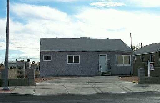 1227 West Carey Ave