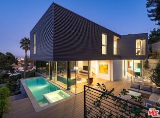 3925 Murietta Ave, Sherman Oaks, CA 91423