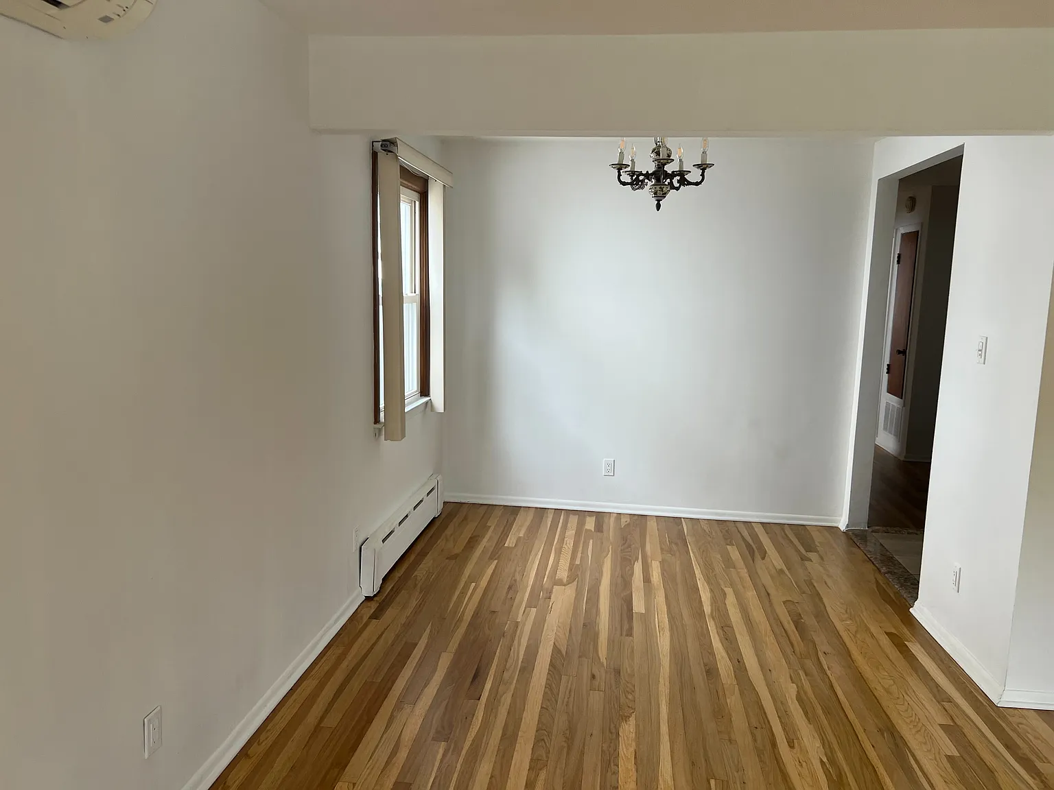 3 bed, $2,900 — Photo 4