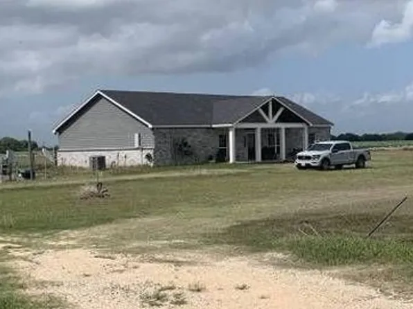 87 Kimberly Path, Port Lavaca, TX 77979