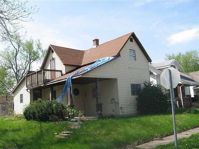 2nd image of 1701 W 6th St