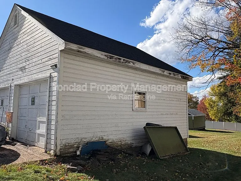 548 Main St #2 — Photo 28