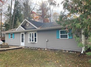 2079 N Clear Lake Rd, West Branch, MI 48661