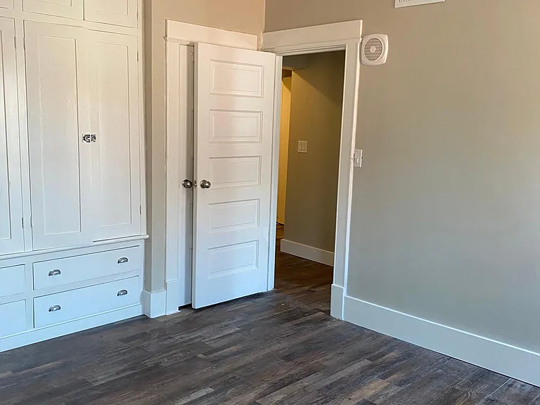 3851 Dewey Ave #4 — Photo 13