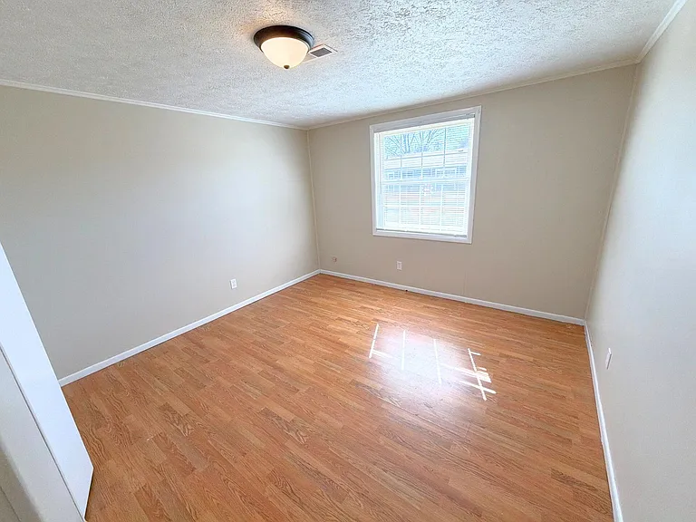 507 Pine Valley Dr #B — Photo 7