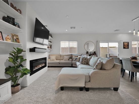 2786 Sunflower Days Ave APT 1132, Las Vegas, NV 89031
