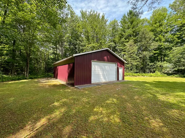 3478 S Loxley Rd, Houghton Lake, MI 48629
