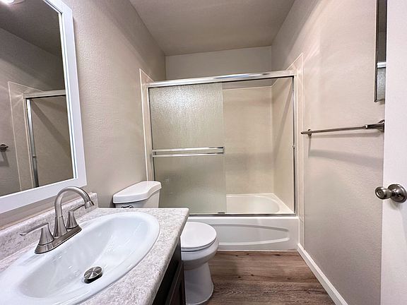 4th image of 2127 Peach Ave APT 59