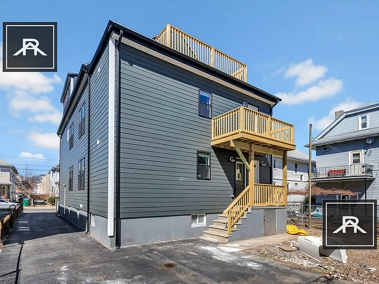45 Wright Ave #2 — Photo 12