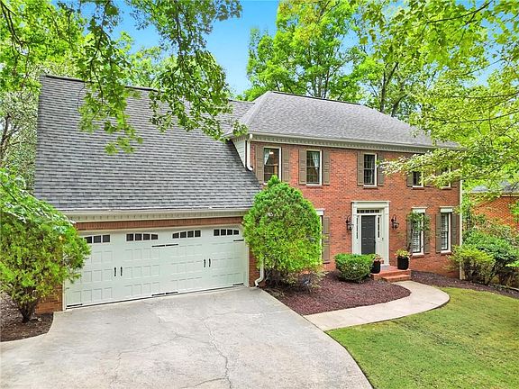 2nd image of 335 Woodchuck Ct