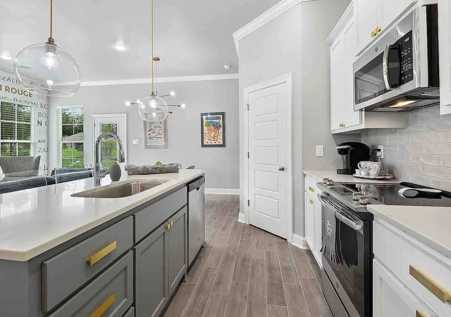 3 Bedroom Furnished Rental Near LSU|All utilities included|Short Term & Long Term Options Available — Photo 3