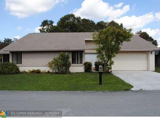 8807 Paradise Ct, Tamarac, FL 33321