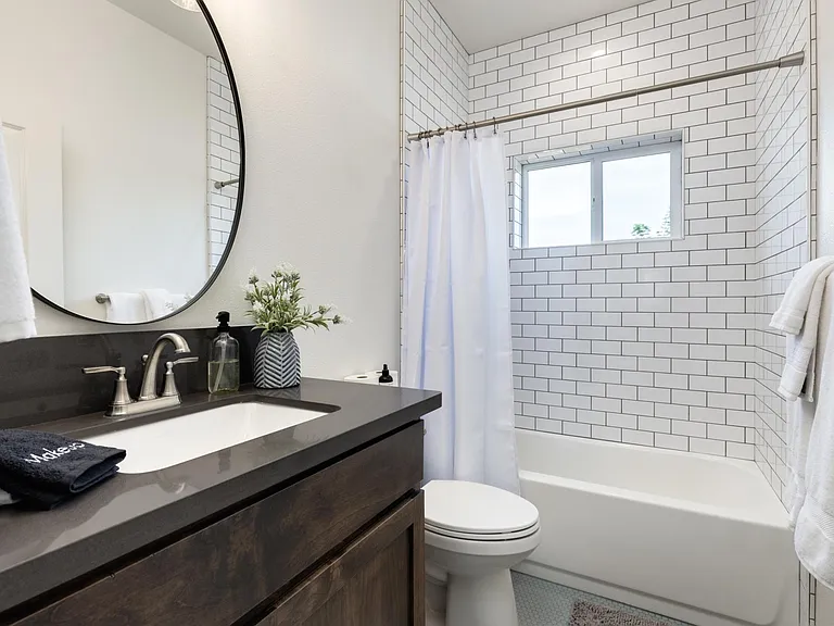 5810 Sawmill Rd — Photo 34