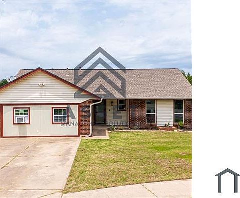 3rd image of 1605 Blessing Ct