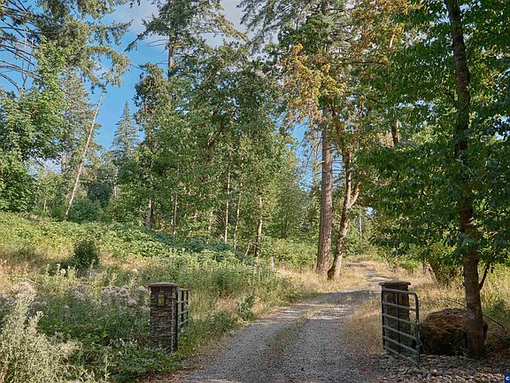 2nd image of Ta 37834 Rodgers Dr