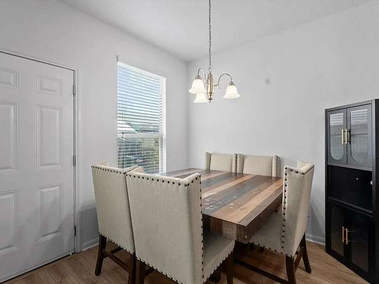 17114 Amarose Dr — Photo 7