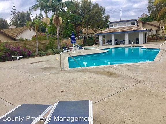 5th image of 5039 Galano Dr