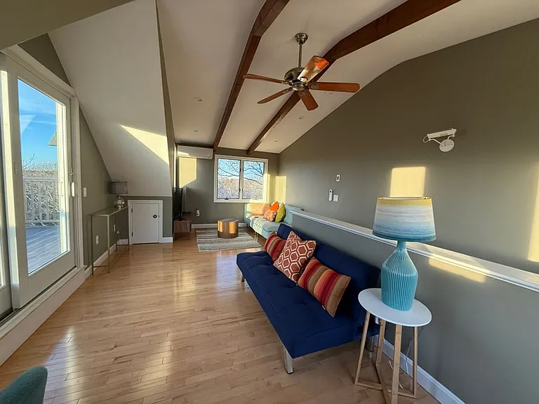 4 Willow Dr #3 — Photo 6